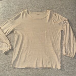 ✨ EUC LOFT Creme Bubble Sleeve Top – Size Large
